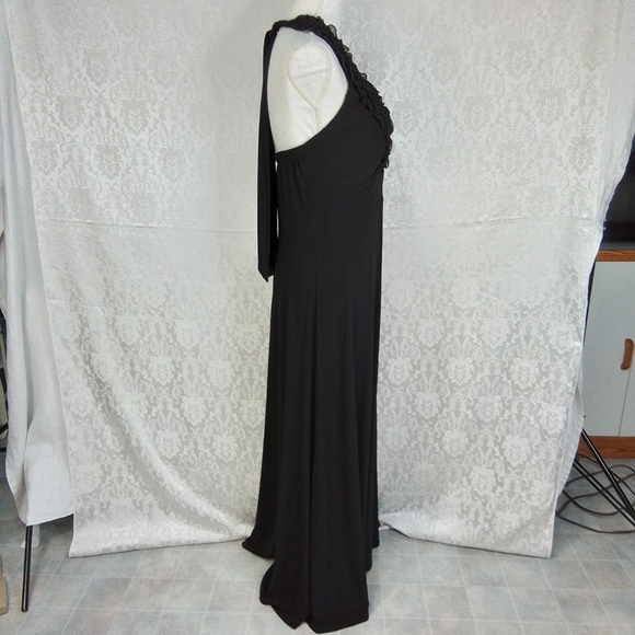 Onyx nite black long dress ruffle bodice doesn't wrinkle sz 12 - Picture 5 of 9